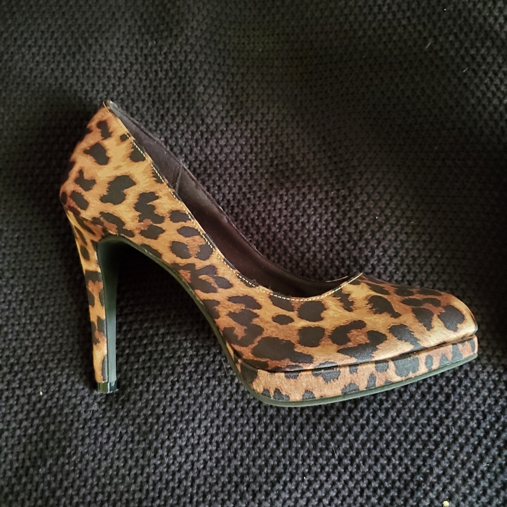 Leopard print heels